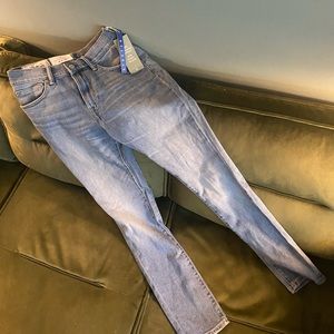 New H&M Jeans 30x32